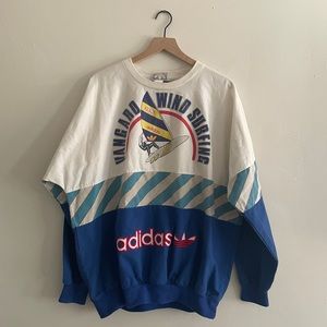 Vintage adidas crewneck sweatshirt